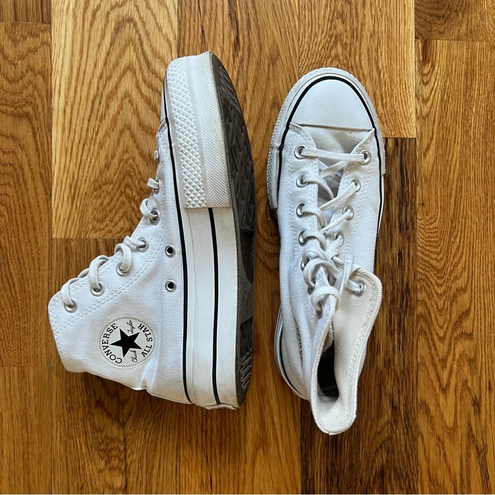 Converse Women's Chuck Taylor All Star Canvas Platform Lift High Top Sneaker